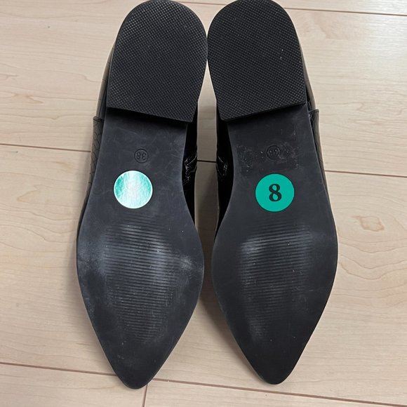 Steve Madden Faux Croc Embossed Vegan Leather Ankle Booties Black Sz 38 - Picture 9 of 10